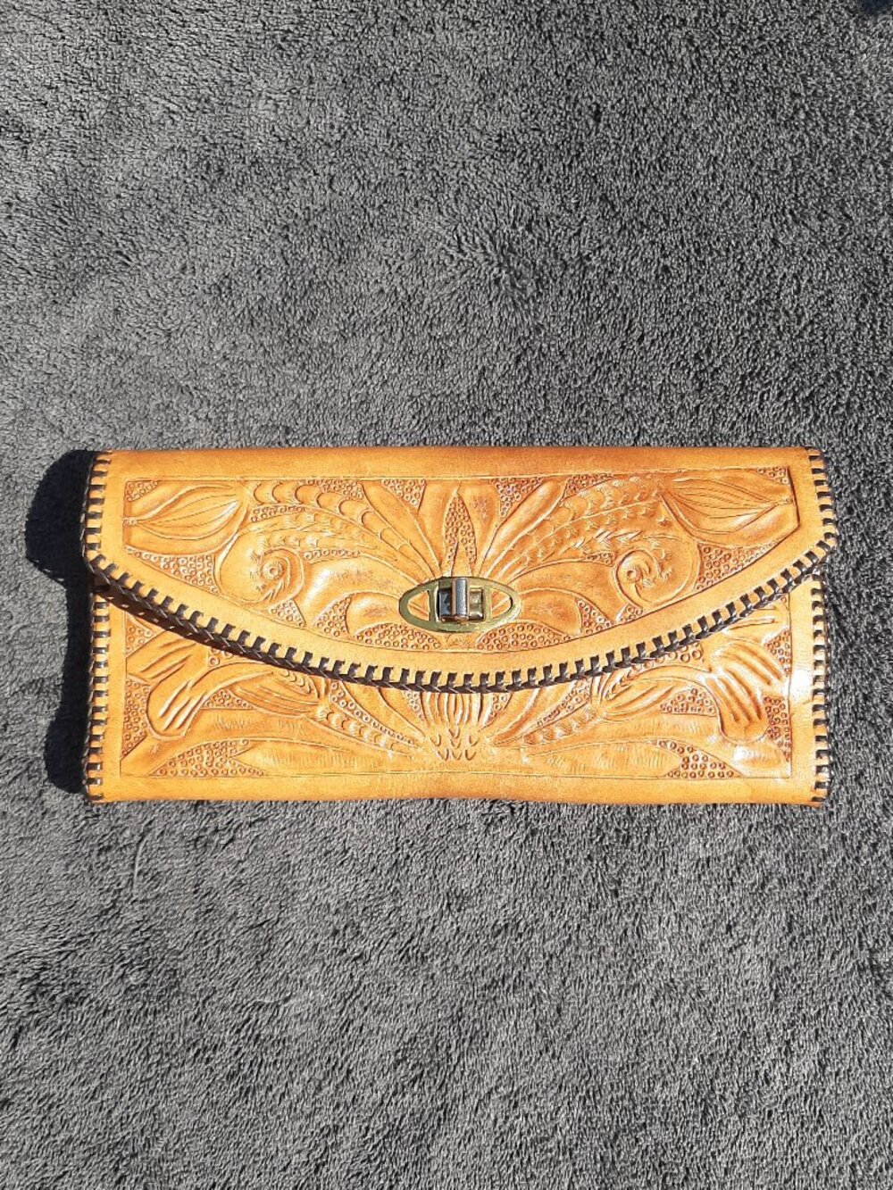 Vintage Hand Tooled Mexican Leather Clutch Wallet Trifold Floral